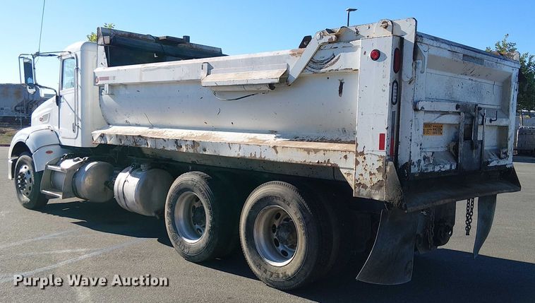 image for item EU2509 2010 Peterbilt 384 dump truck