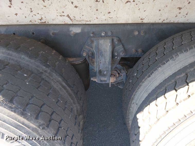 image for item EU2509 2010 Peterbilt 384 dump truck