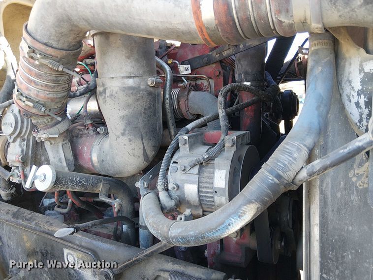 image for item EU2509 2010 Peterbilt 384 dump truck