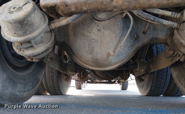 image for item EU2510 2016 Kenworth T880 dump truck