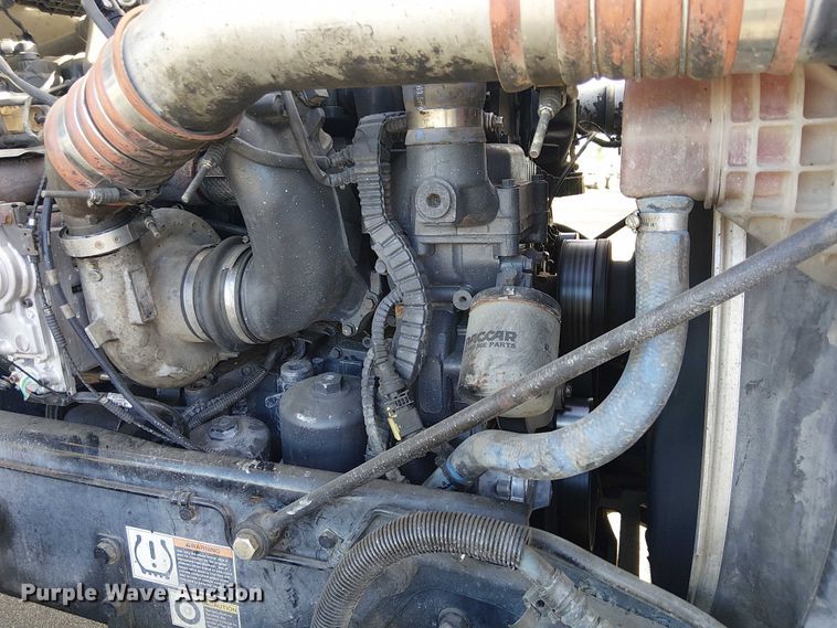 image for item EU2510 2016 Kenworth T880 dump truck