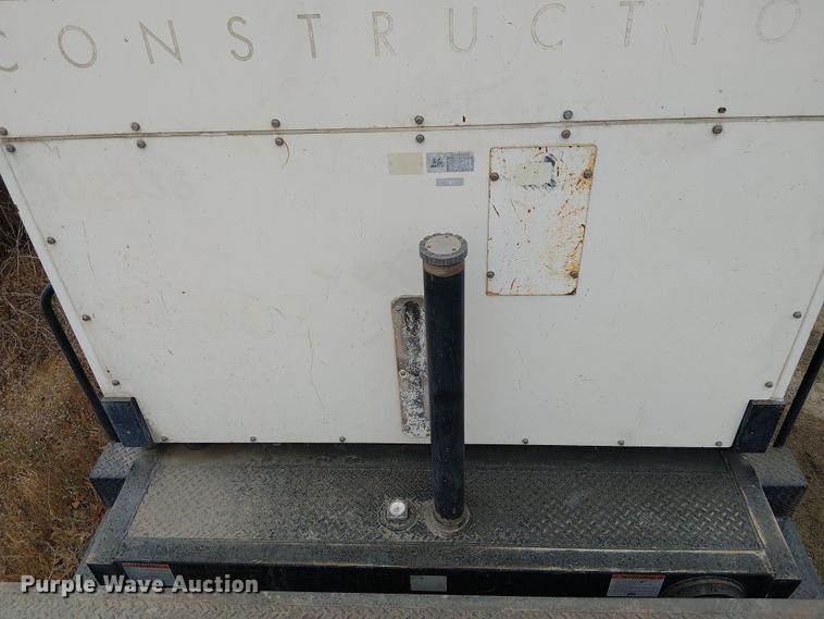 image for item EU2528 2009 Whisperwatt DCA-800SSK2 generator