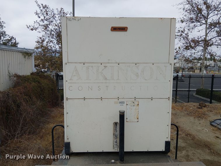 image for item EU2528 2009 Whisperwatt DCA-800SSK2 generator
