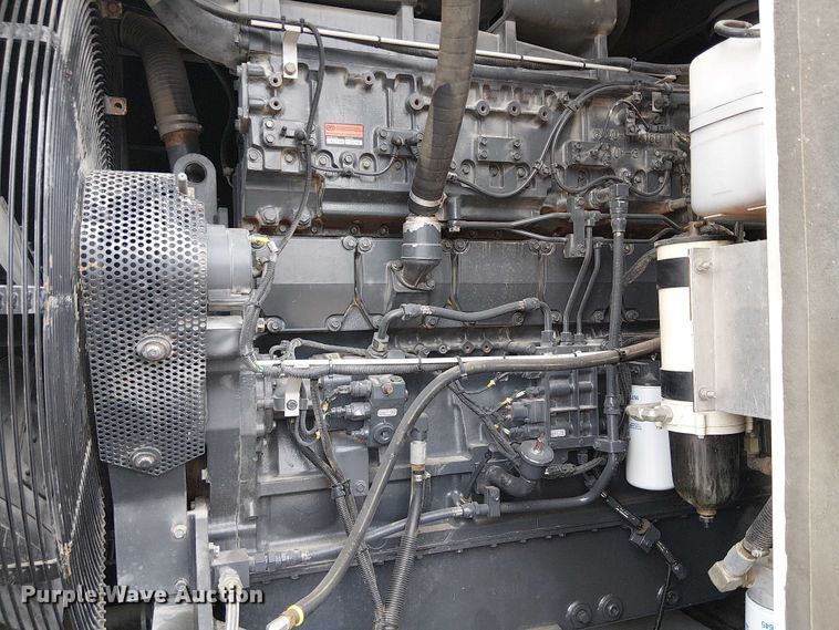 image for item EU2528 2009 Whisperwatt DCA-800SSK2 generator