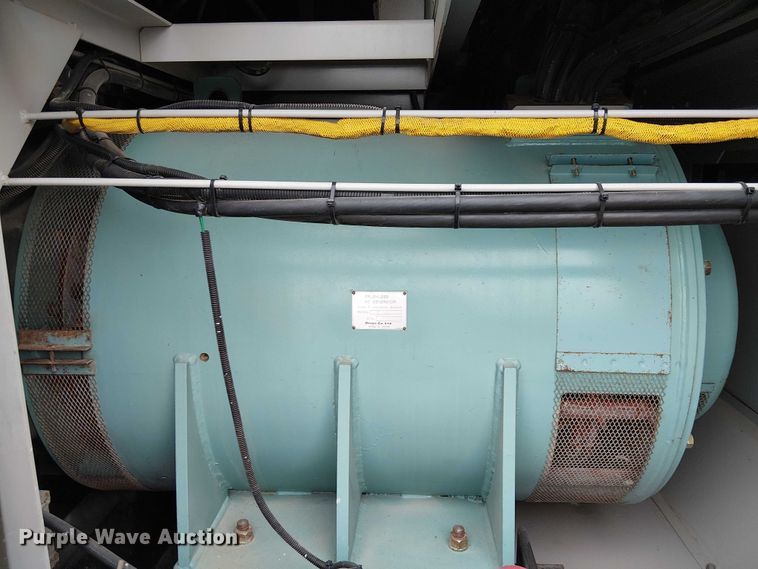 image for item EU2528 2009 Whisperwatt DCA-800SSK2 generator