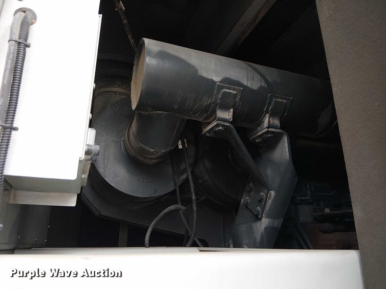 image for item EU2528 2009 Whisperwatt DCA-800SSK2 generator