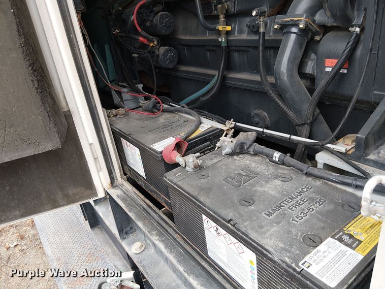 image for item EU2528 2009 Whisperwatt DCA-800SSK2 generator