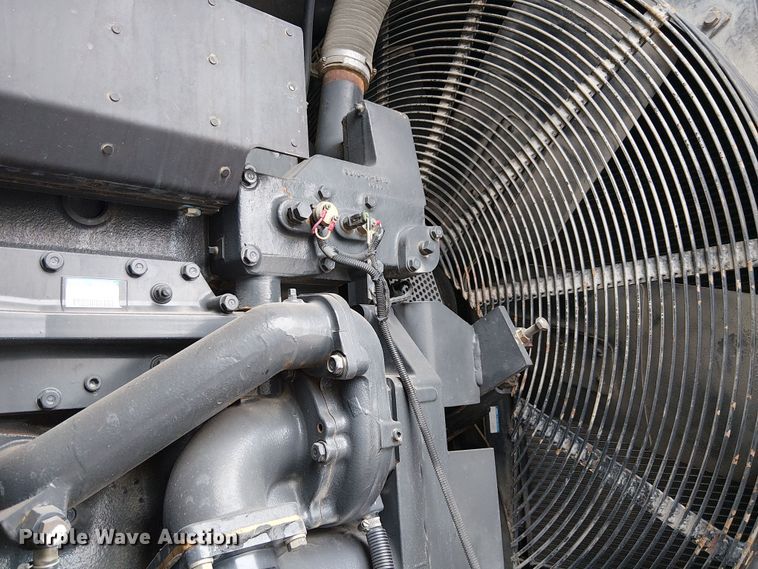 image for item EU2528 2009 Whisperwatt DCA-800SSK2 generator