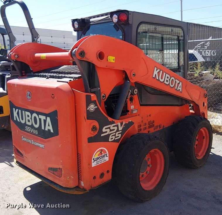 image for item EU2551 2020 Kubota SSV65 skid steer loader