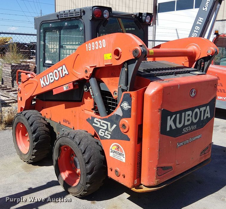 image for item EU2551 2020 Kubota SSV65 skid steer loader