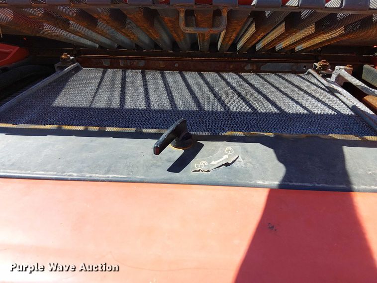 image for item EU2551 2020 Kubota SSV65 skid steer loader