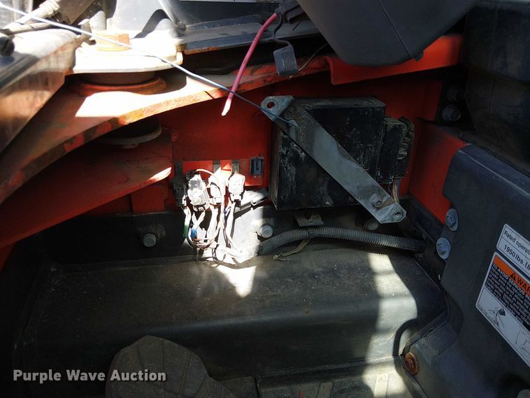 image for item EU2551 2020 Kubota SSV65 skid steer loader