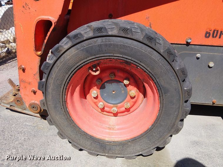 image for item EU2551 2020 Kubota SSV65 skid steer loader