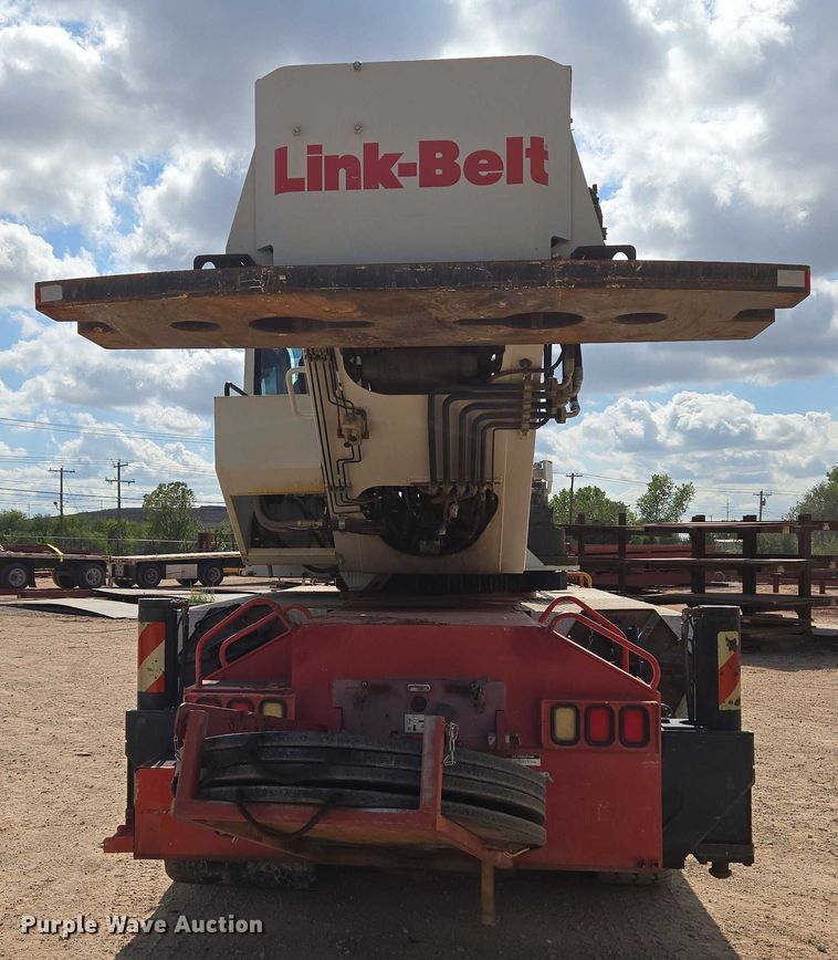 image for item EU3702 2005 Link-Belt HTT8690 crane