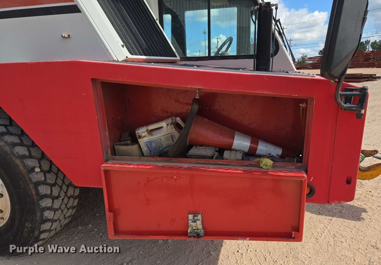 image for item EU3702 2005 Link-Belt HTT8690 crane