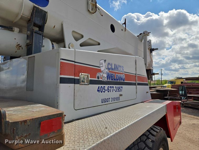 image for item EU3702 2005 Link-Belt HTT8690 crane