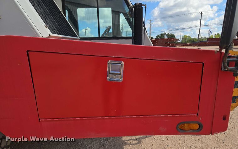 image for item EU3702 2005 Link-Belt HTT8690 crane