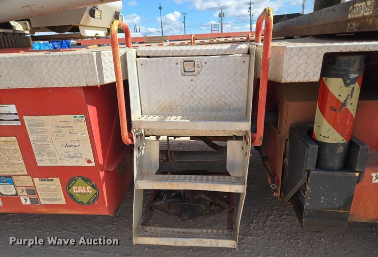 image for item EU3702 2005 Link-Belt HTT8690 crane