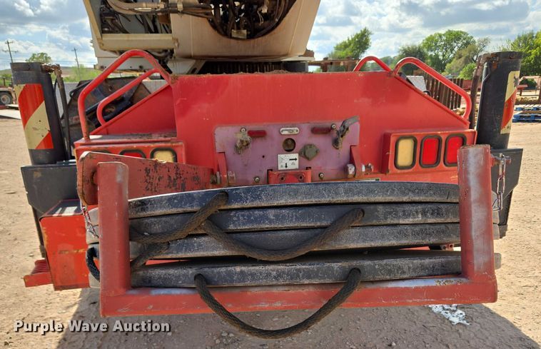 image for item EU3702 2005 Link-Belt HTT8690 crane