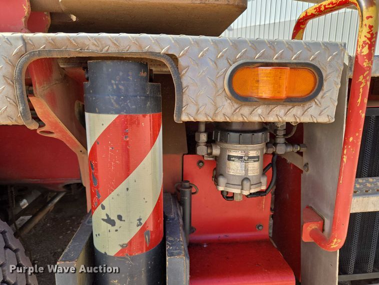 image for item EU3702 2005 Link-Belt HTT8690 crane