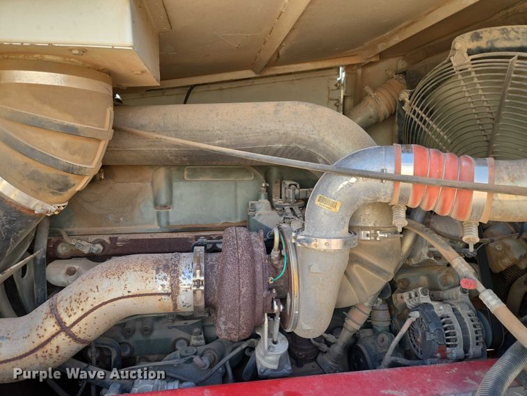 image for item EU3702 2005 Link-Belt HTT8690 crane