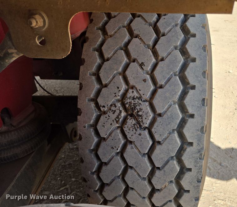 image for item EU3702 2005 Link-Belt HTT8690 crane