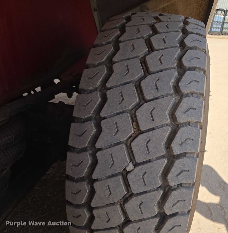 image for item EU3702 2005 Link-Belt HTT8690 crane