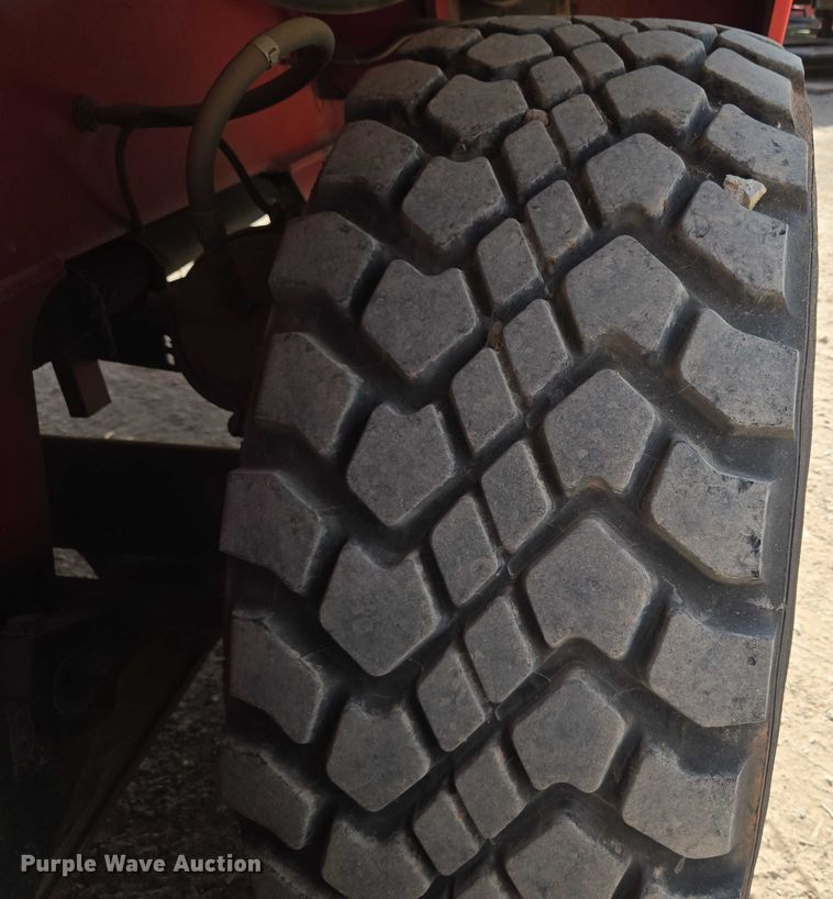 image for item EU3702 2005 Link-Belt HTT8690 crane