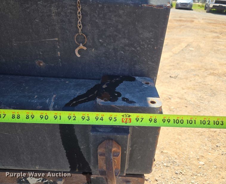 image for item EU3757 2017 Peterbilt 567 vacuum truck