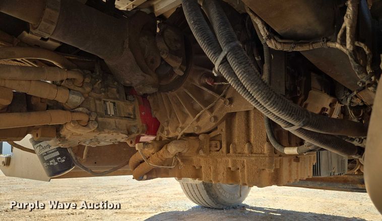 image for item EU3757 2017 Peterbilt 567 vacuum truck