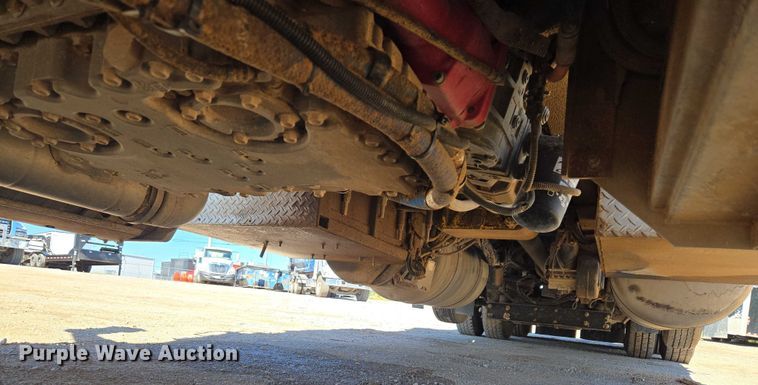 image for item EU3757 2017 Peterbilt 567 vacuum truck