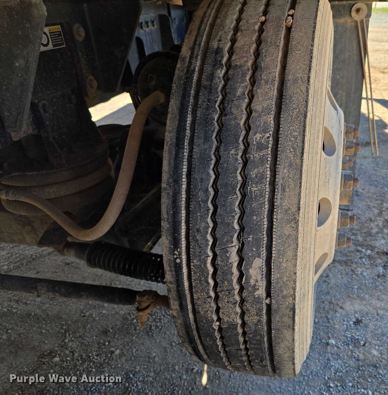 image for item EU3757 2017 Peterbilt 567 vacuum truck