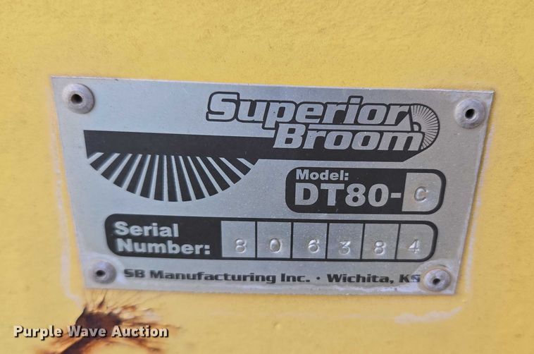 image for item EU3772 2006 Superior Broom DT80-C  broom