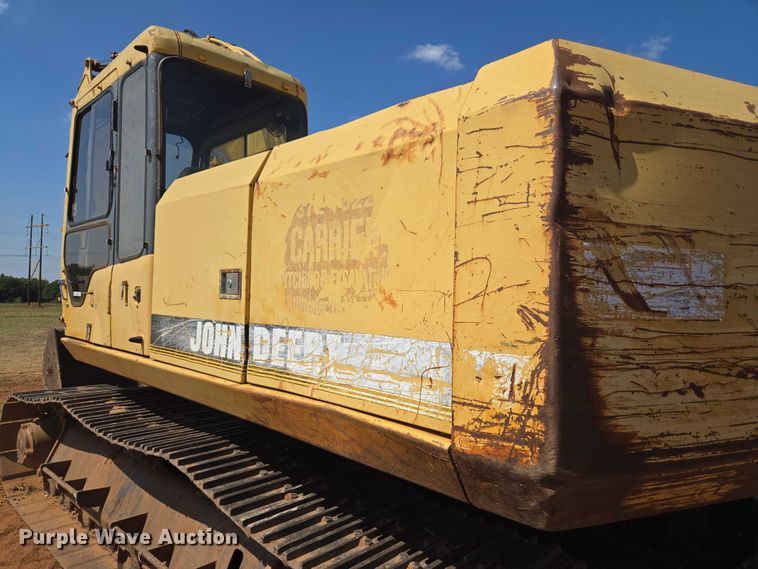 image for item EU3796 1994 John Deere 690E LC excavator