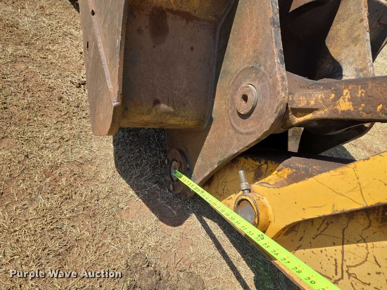 image for item EU3796 1994 John Deere 690E LC excavator