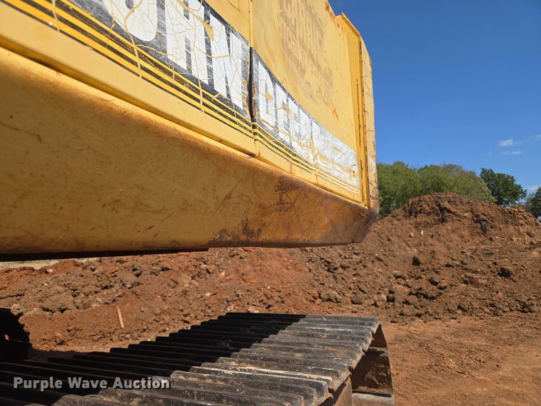 image for item EU3796 1994 John Deere 690E LC excavator