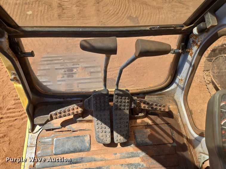 image for item EU3796 1994 John Deere 690E LC excavator