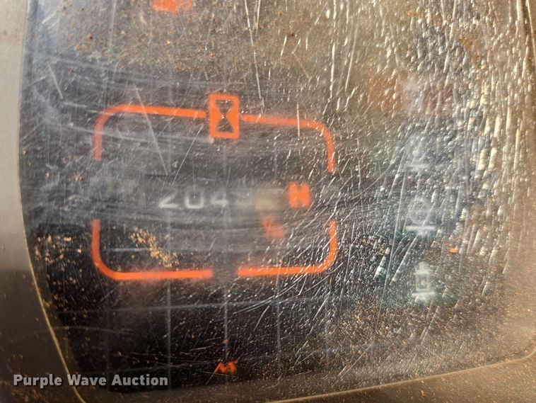 image for item EU3796 1994 John Deere 690E LC excavator