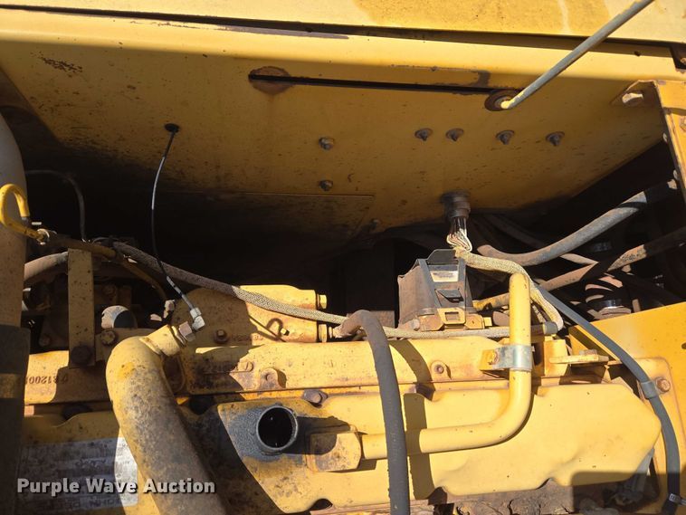 image for item EU3796 1994 John Deere 690E LC excavator