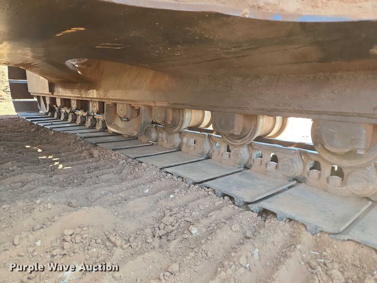 image for item EU3796 1994 John Deere 690E LC excavator