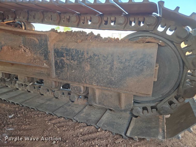 image for item EU3796 1994 John Deere 690E LC excavator