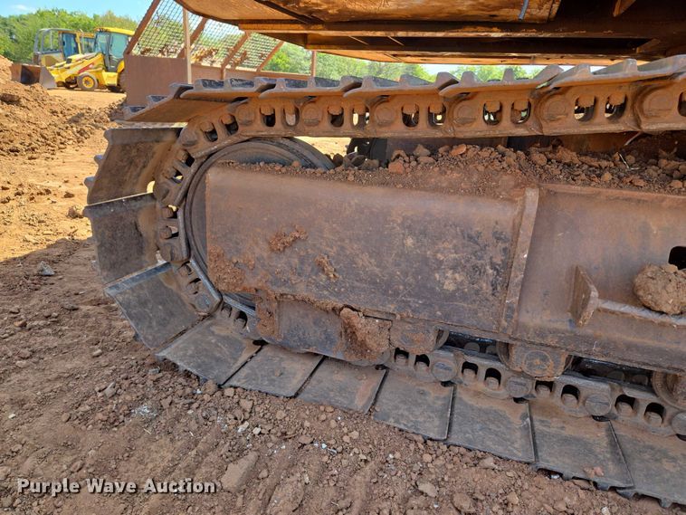 image for item EU3796 1994 John Deere 690E LC excavator