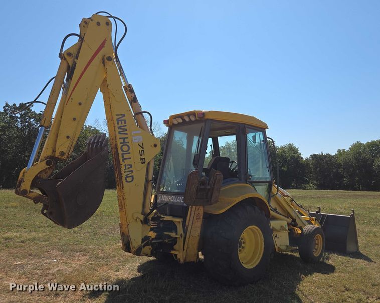 image for item EU3797 2005 New Holland LB75B backhoe