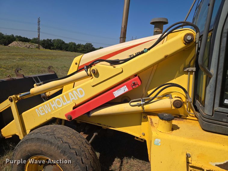 image for item EU3797 2005 New Holland LB75B backhoe