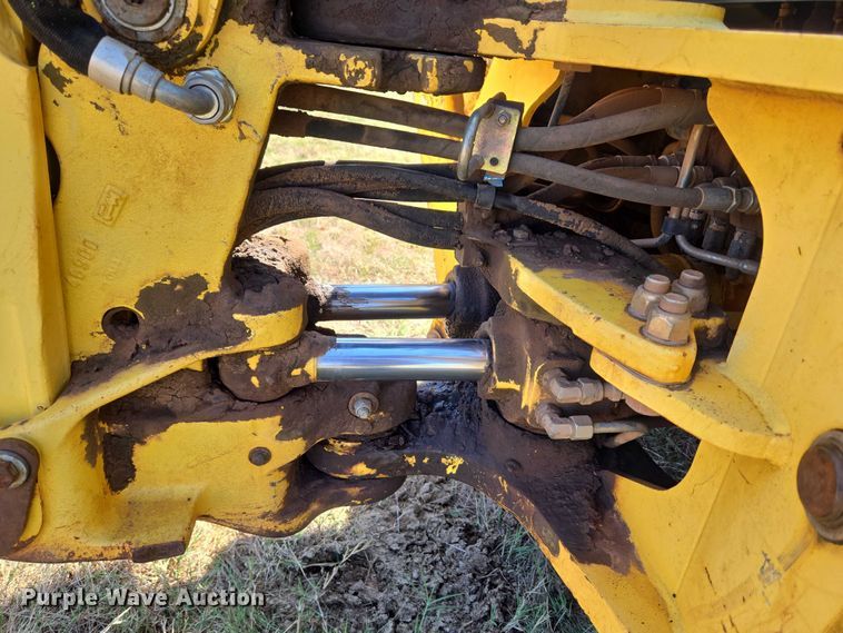 image for item EU3797 2005 New Holland LB75B backhoe