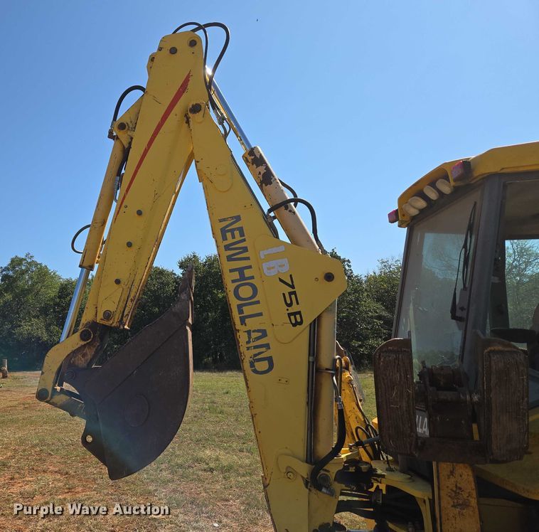 image for item EU3797 2005 New Holland LB75B backhoe
