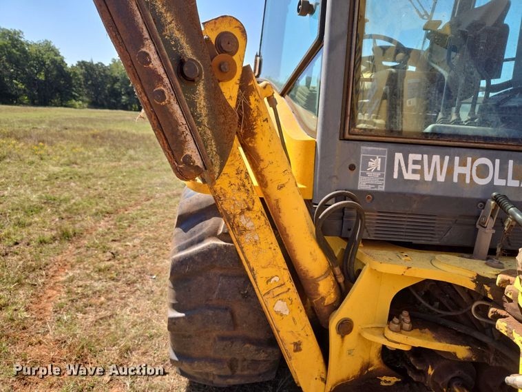 image for item EU3797 2005 New Holland LB75B backhoe