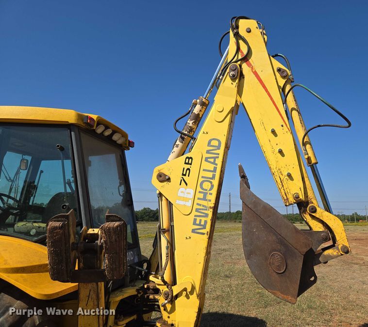 image for item EU3797 2005 New Holland LB75B backhoe