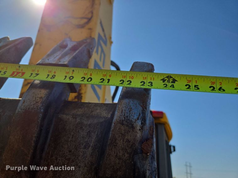 image for item EU3797 2005 New Holland LB75B backhoe