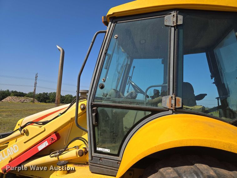 image for item EU3797 2005 New Holland LB75B backhoe